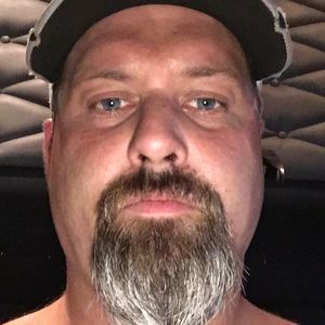 Meet your Posher, Lowell